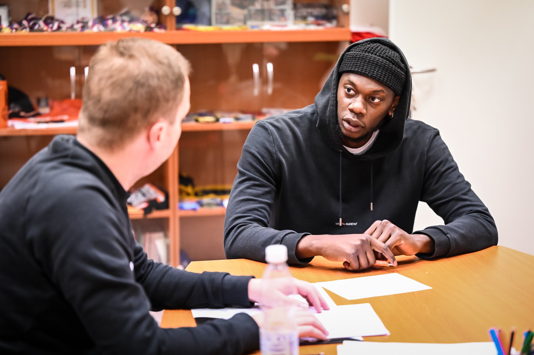 PŘICHÁZÍ AMERIČAN JENKINS ERA Basketball Nymburk